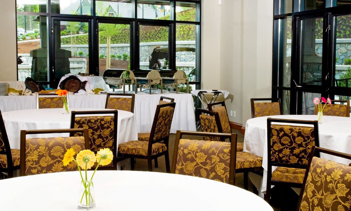 Photo of Livingroom in Bear Mountain Resort