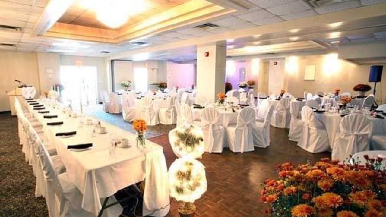Photo of Livingroom in Sudbury