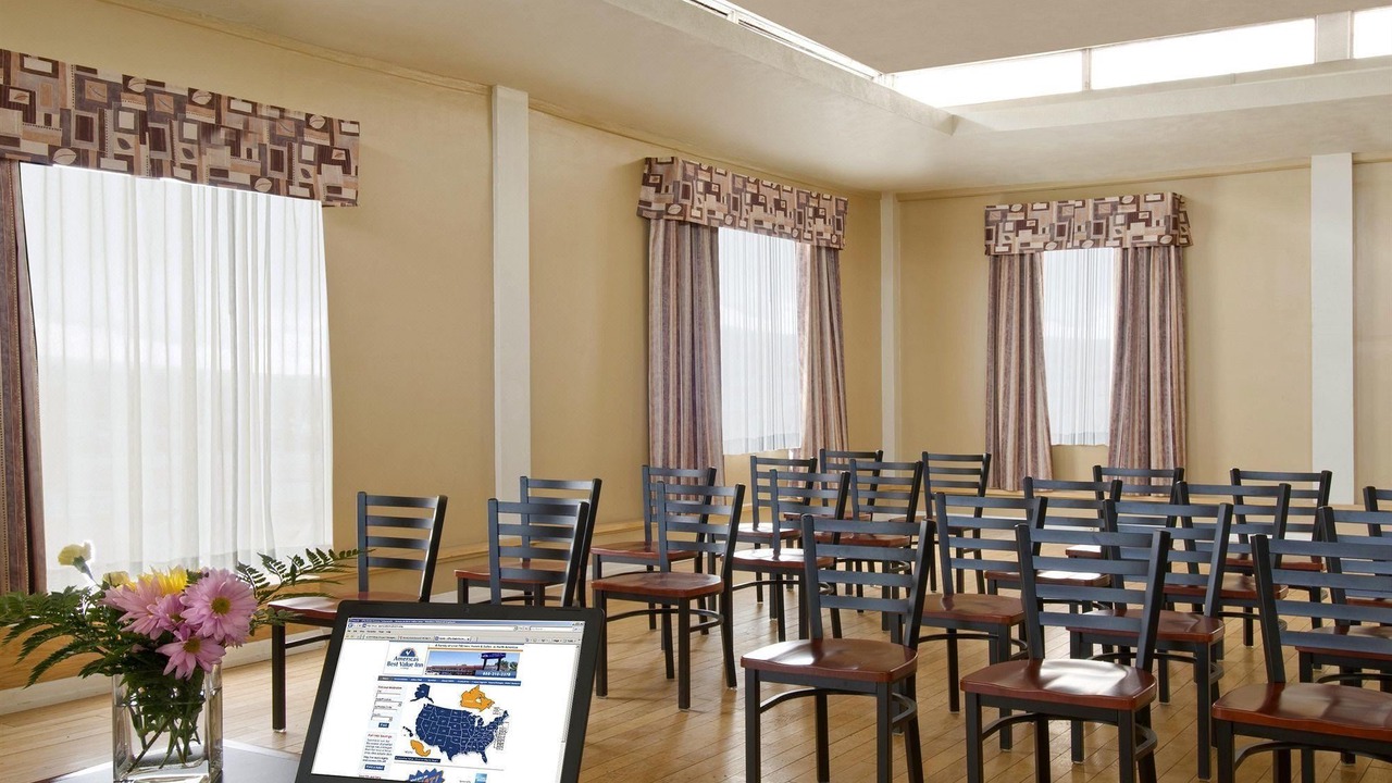 Photo of Livingroom in Sunnyside