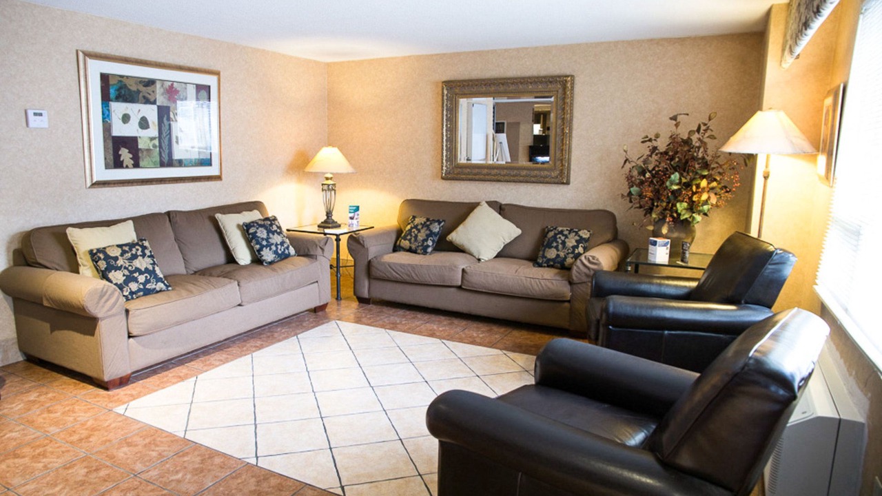 Photo of Livingroom in Sudbury