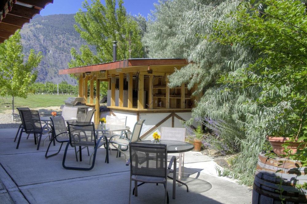 Photo of Patio Balcony in Okanagan-Similkameen