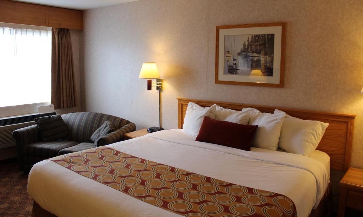 Photo of Bedroom in Gorge -Tillicum Area