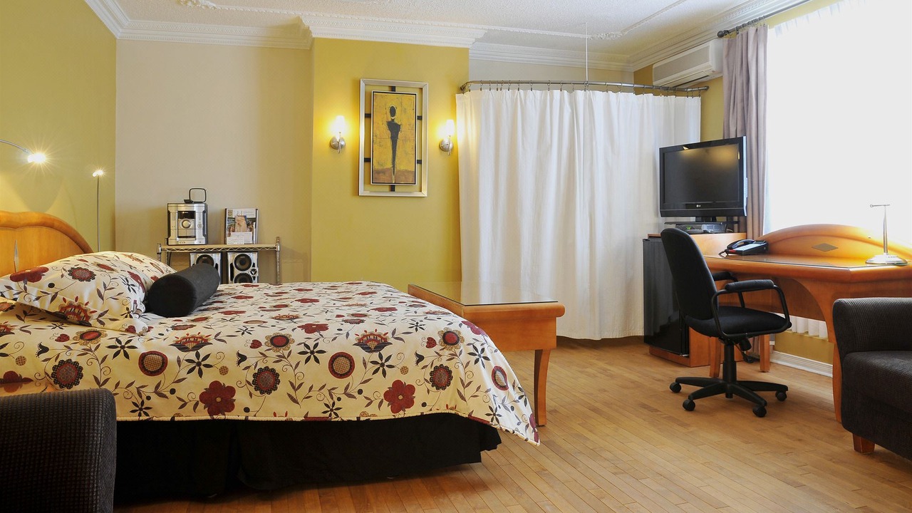 Photo of Bedroom in Gay Village