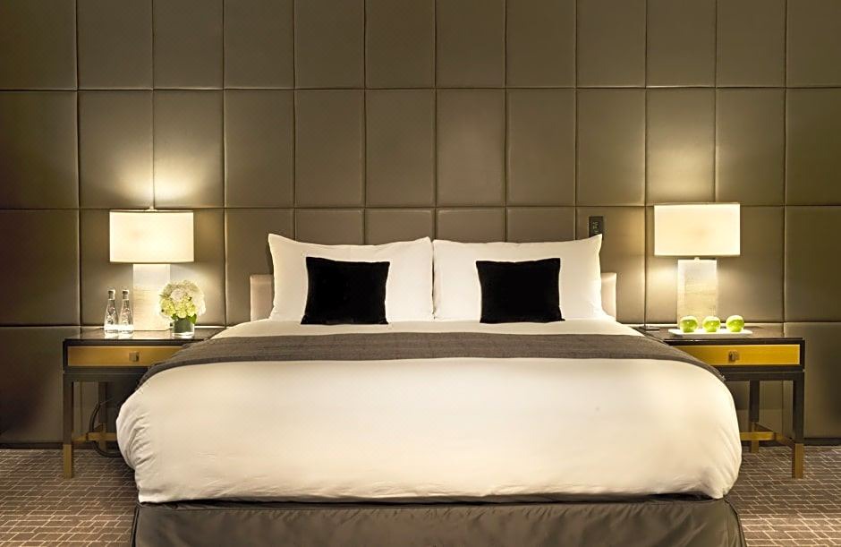 Photo of Bedroom in Bloor-Yorkville