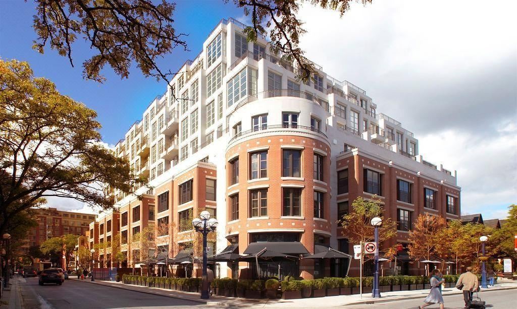 Photo of Buildings in Bloor-Yorkville
