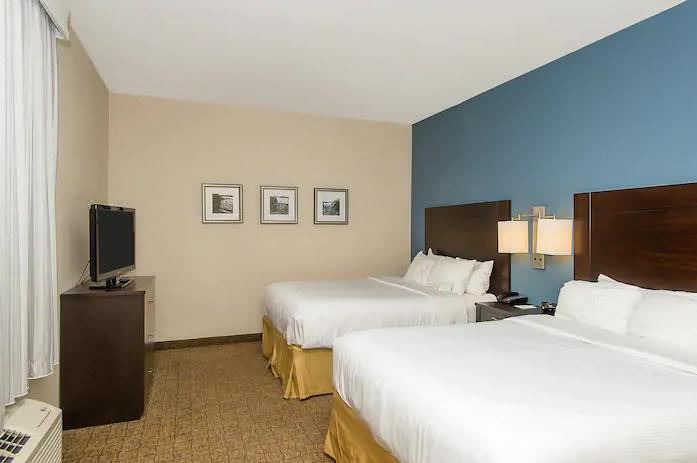 Photo of Bedroom in Fallsview