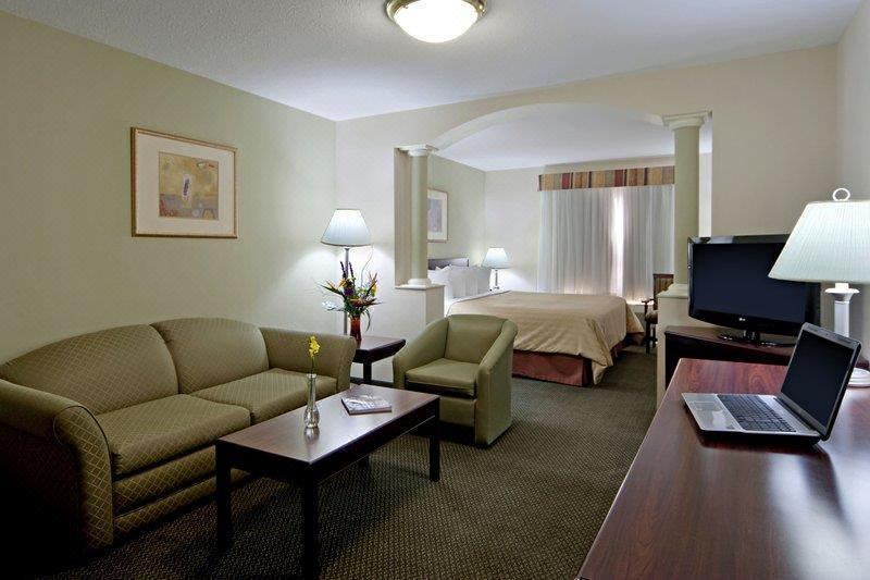 Photo of Livingroom in Red Deer
