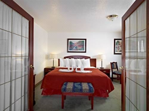 Photo of Bedroom in Fort McMurray