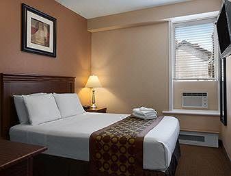Photo of Bedroom in Garden District