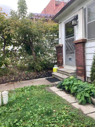 Photo of Others in Greenwood - Coxwell