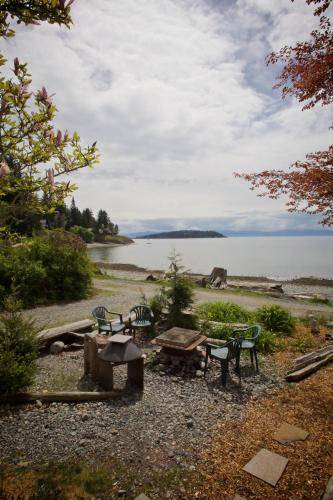 Photo of Others in Halfmoon Bay