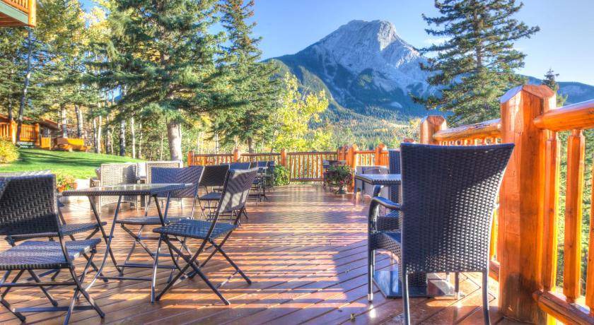 Photo of Patio Balcony in Jasper East