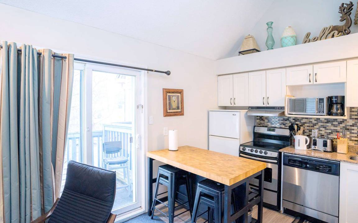 Photo of Kitchen in Craigleith