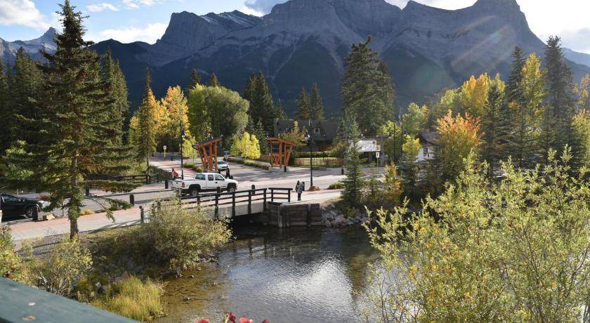 Photo of Others in Canmore
