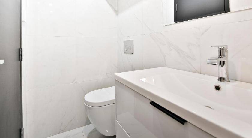 Photo of Bathroom in Mile End