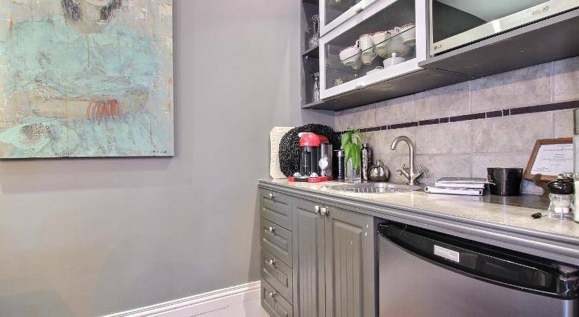 Photo of Kitchen in Saint-Leon-de-Standon