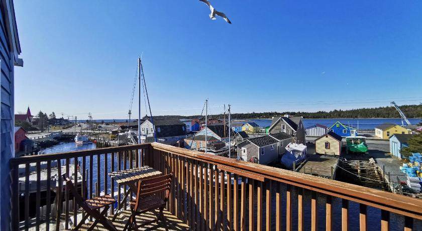 Photo of Others in Eastern Passage