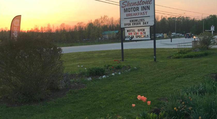 Photo of Others in Wiarton
