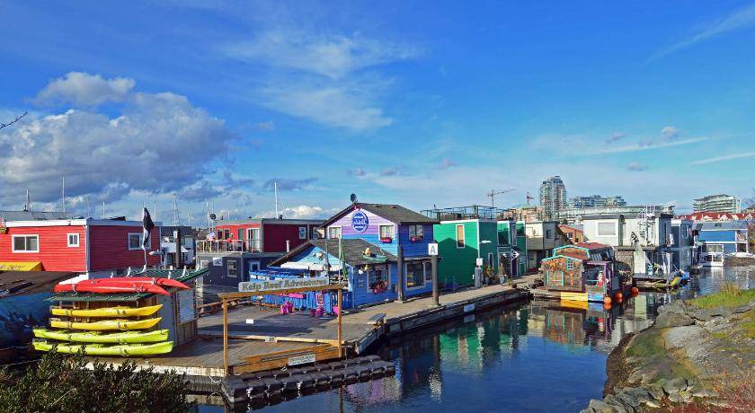 Photo of Buildings in Inner Harbour