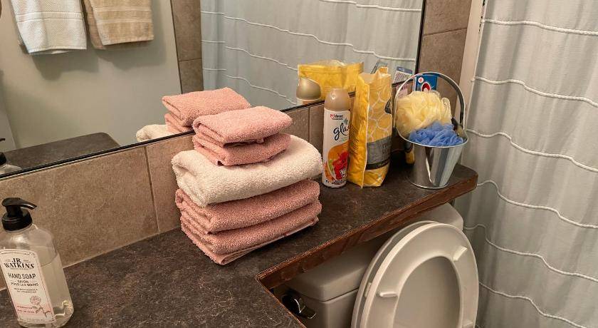 Photo of Bathroom in Sylvan Lake
