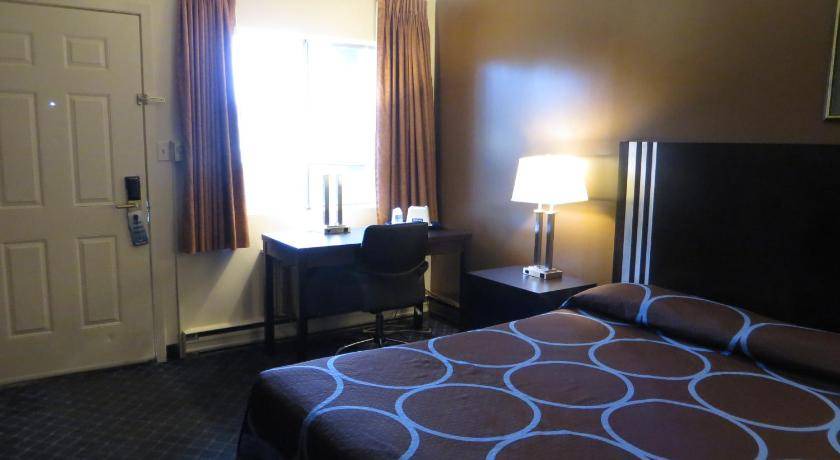 Photo of Bedroom in Red Deer