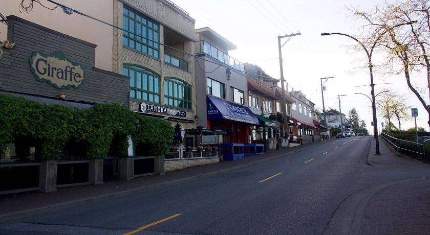 Photo of Others in White Rock