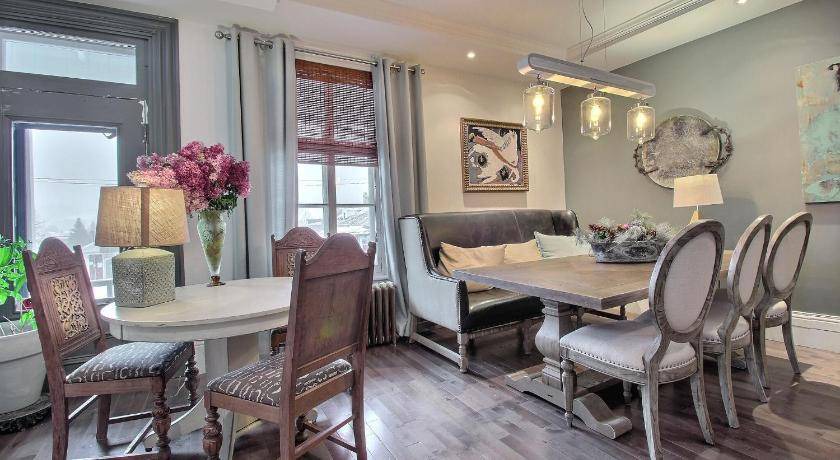Photo of Livingroom in Saint-Leon-de-Standon