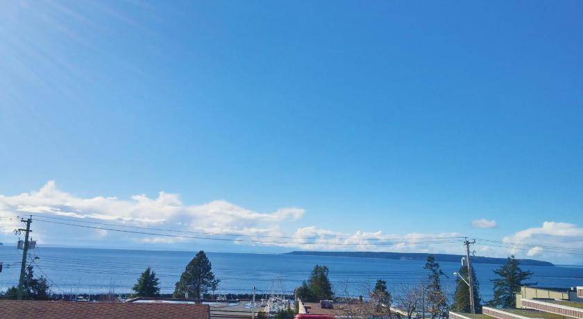 Photo of Others in Powell River