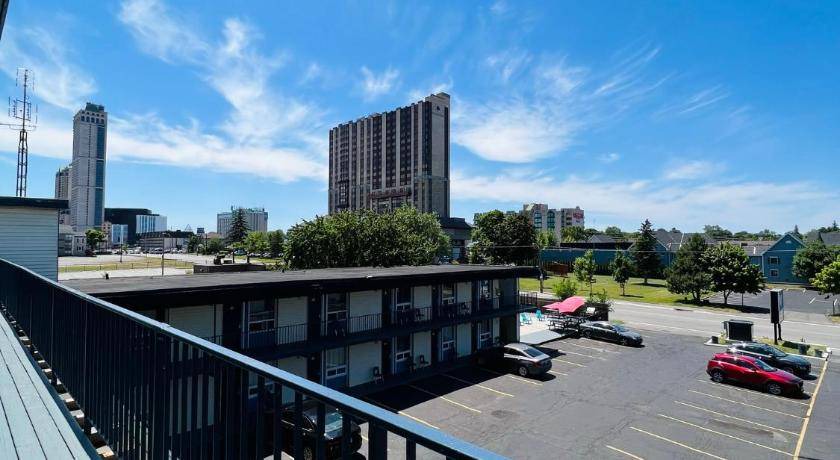 Photo of Others in Fallsview