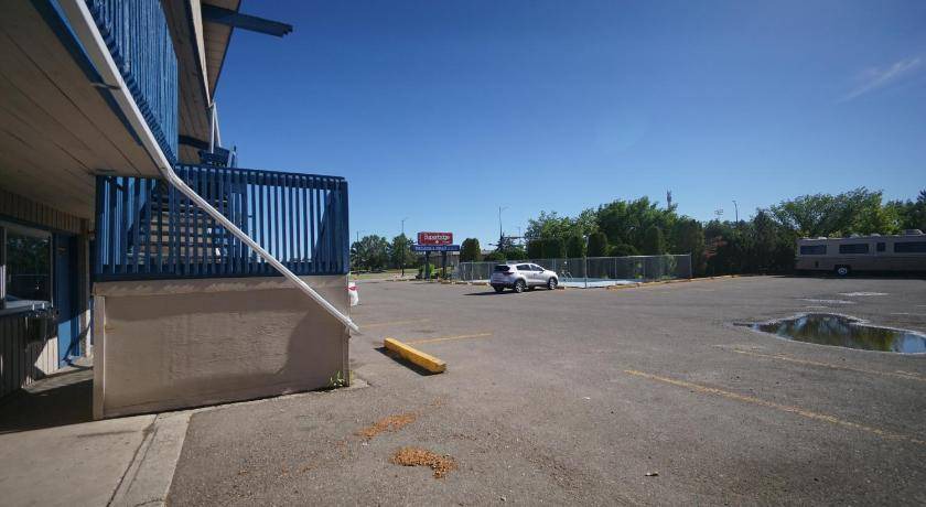 Photo of Others in South Lethbridge
