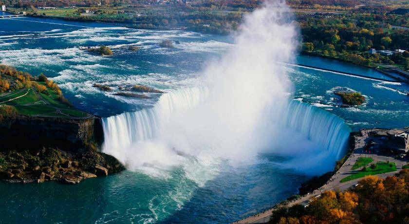 Photo of Others in Niagara Falls