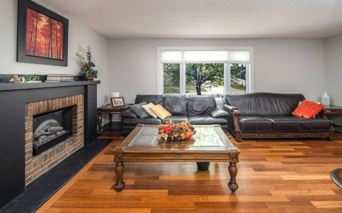 Photo of Livingroom in Calgary