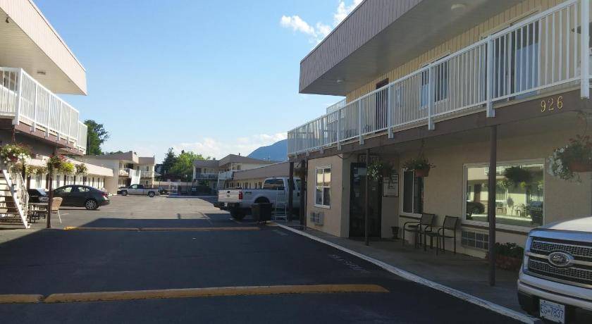 Photo of Others in Okanagan-Similkameen