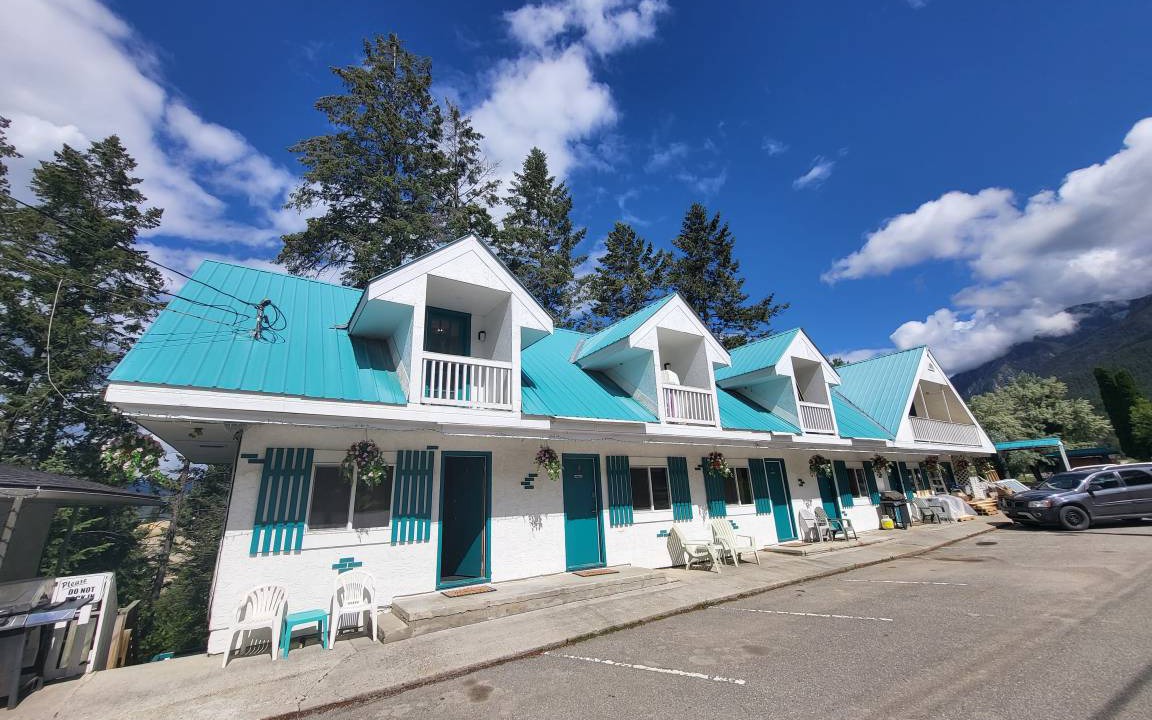 Photo of Others in East Kootenay