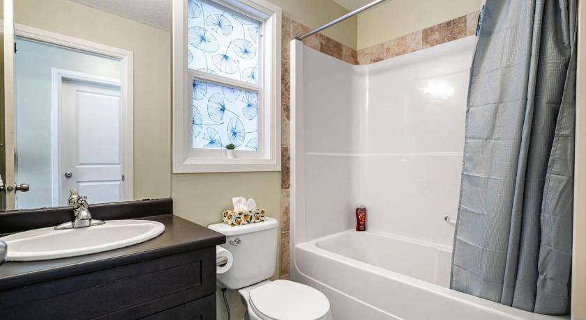 Photo of Bathroom in Northeast Edmonton