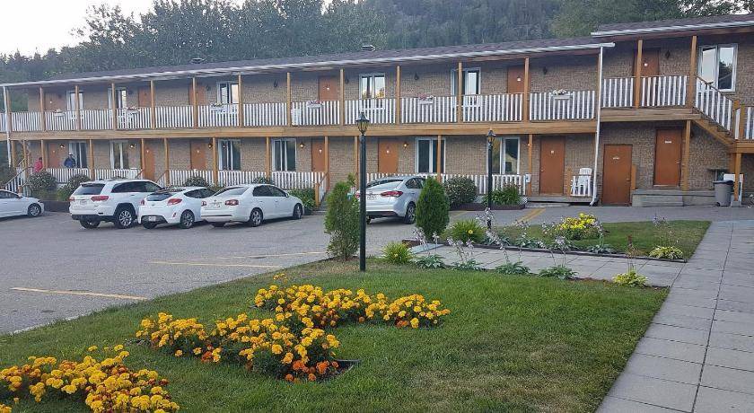 Photo of Others in Tadoussac