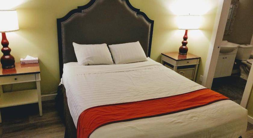 Photo of Bedroom in Okanagan-Similkameen