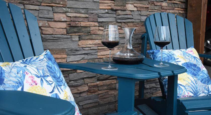 Photo of Patio Balcony in West Kelowna Estates