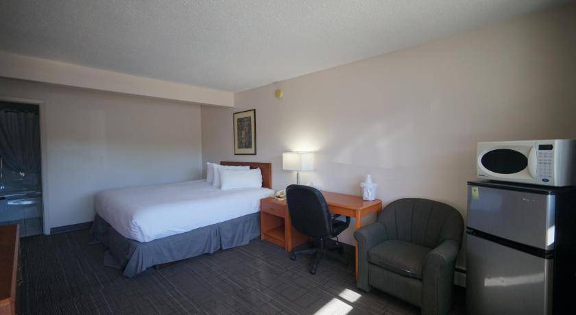 Photo of Bedroom in South Lethbridge