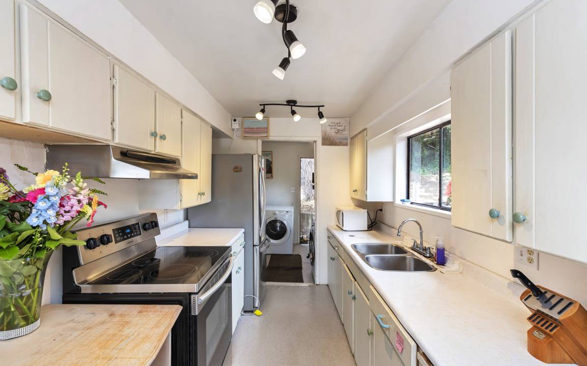 Photo of Kitchen in Sooke