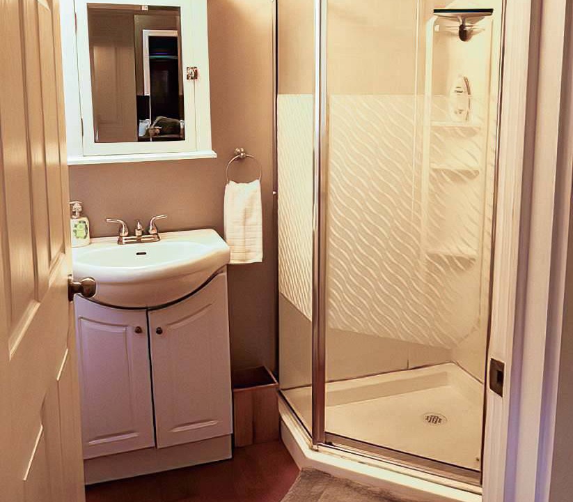 Photo of Bathroom in Tobermory