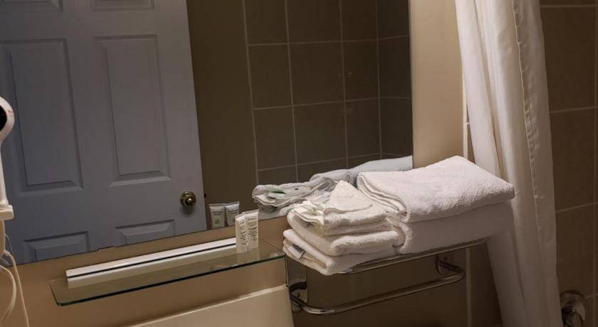 Photo of Bathroom in Deep River