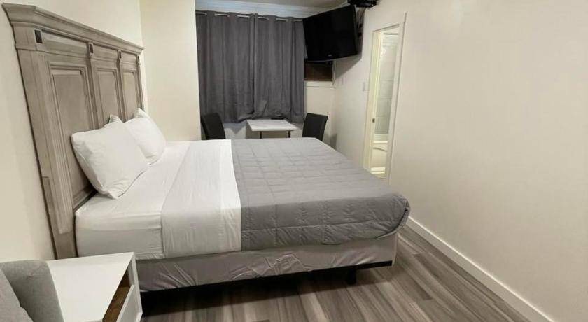 Photo of Bedroom in East Kootenay
