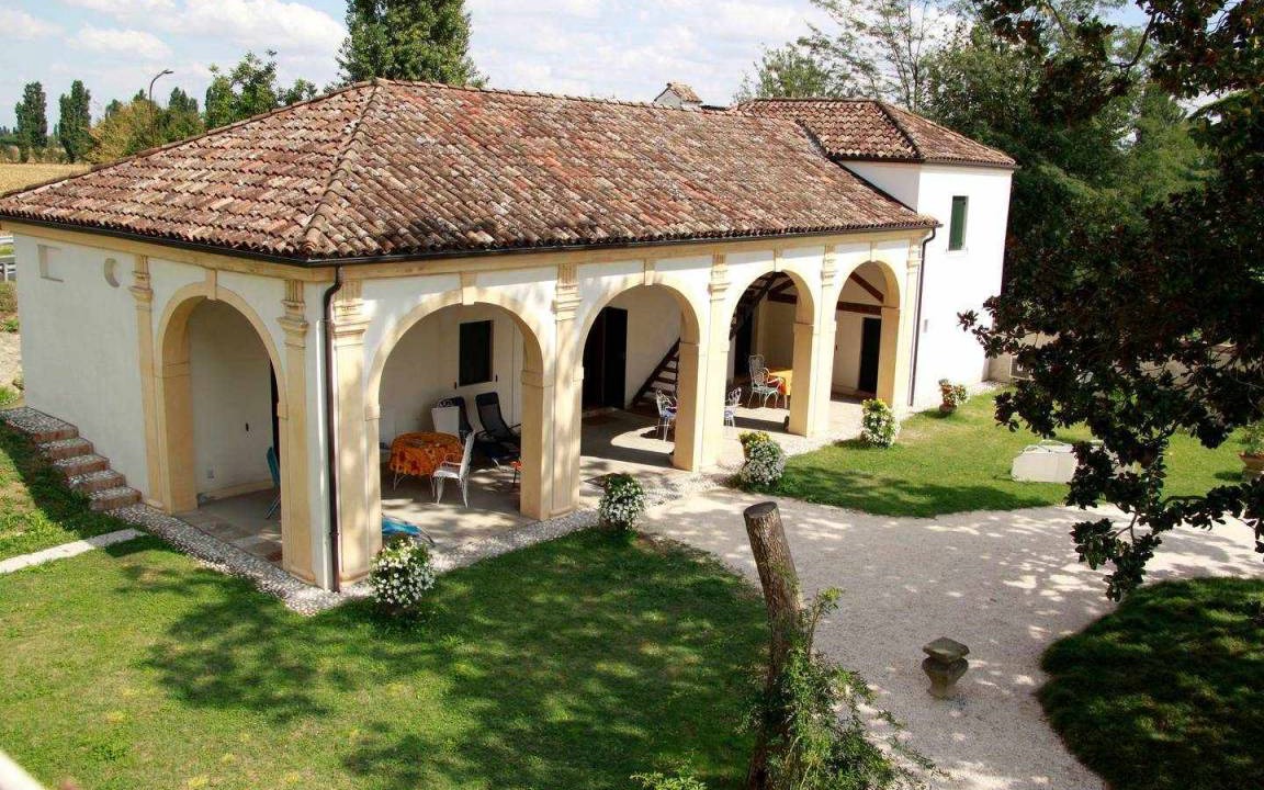 Photo of Buildings in Olmo di Mira