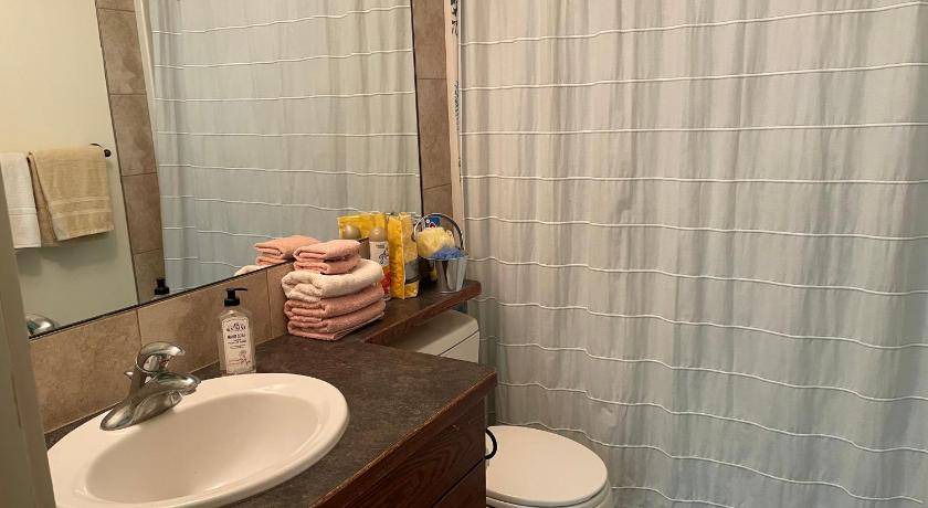 Photo of Bathroom in Sylvan Lake
