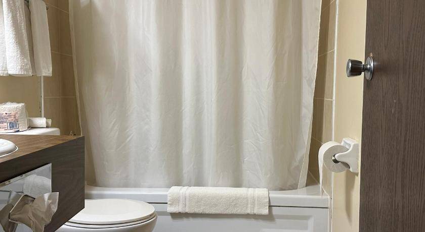 Photo of Bathroom in Lacombe