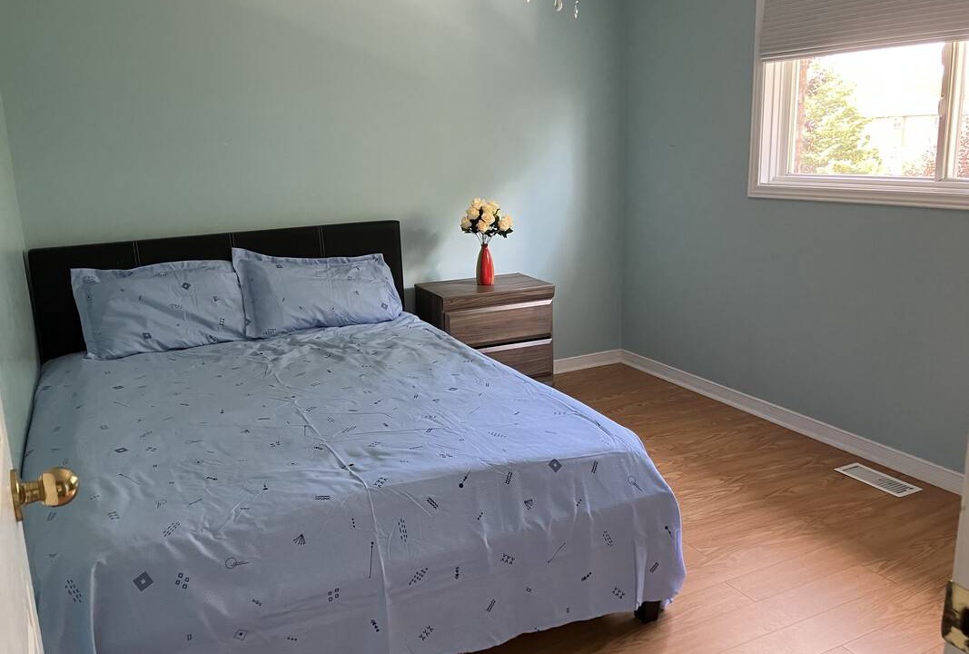 Photo of Bedroom in Aurora
