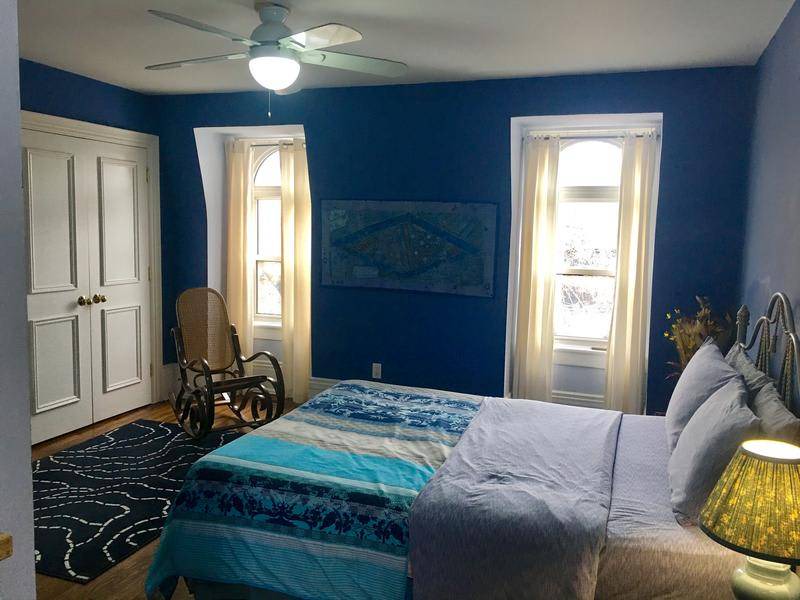 Photo of Bedroom in Cabbagetown South