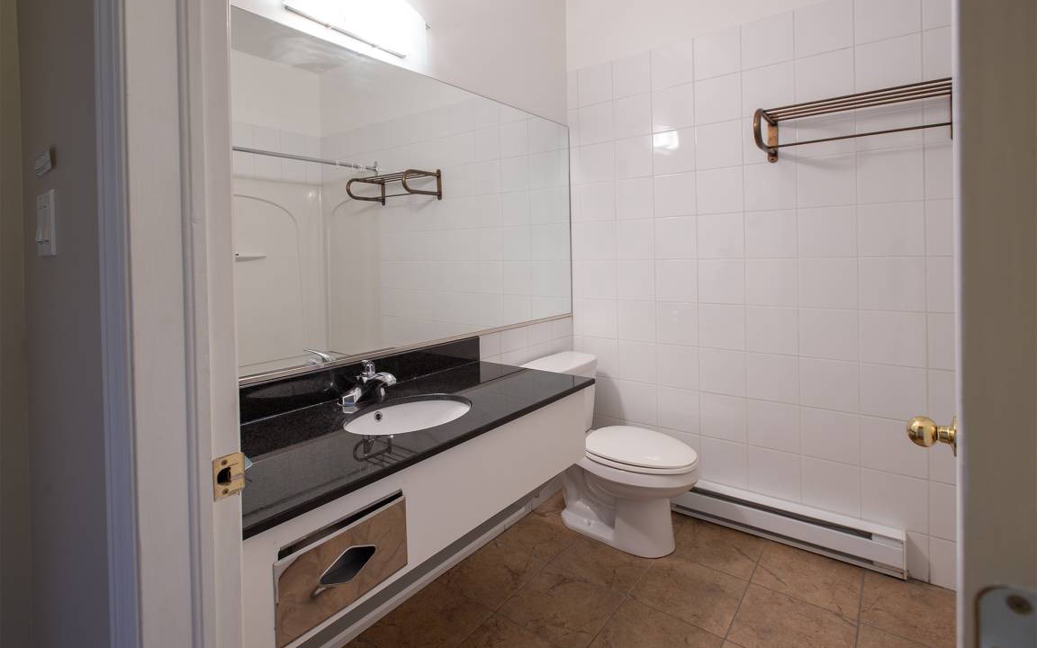 Photo of Bathroom in Varennes