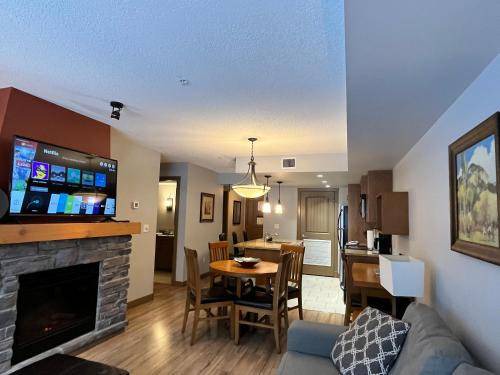 Photo of Livingroom in Copperstone Resort